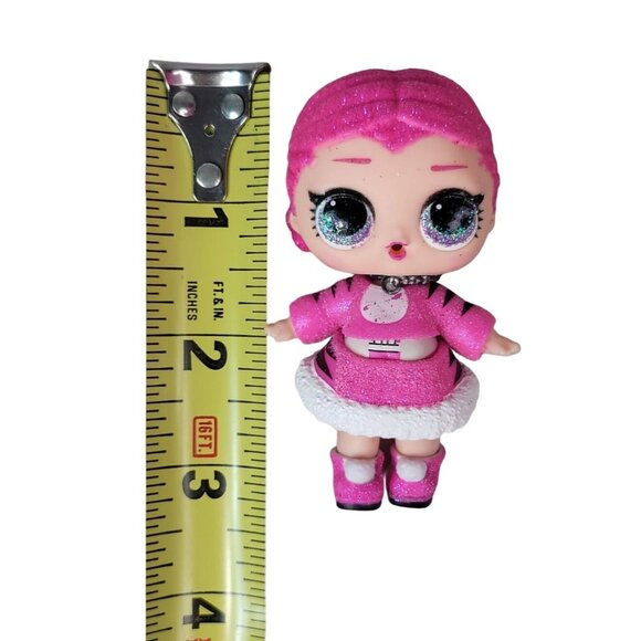 LOL Surprise Doll Accessories Countess Costume Glam Glitter 8 Pieces MGA 2021 - Picture 8 of 8